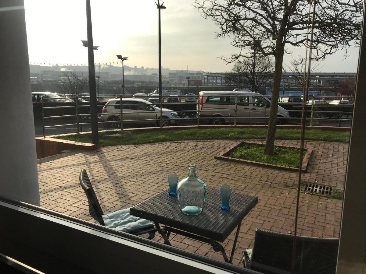 « L'Escale Du Port » 400M De La Plage, 50M Du Centre Ville บูโลญ-ซูร์-แมร์ ภายนอก รูปภาพ